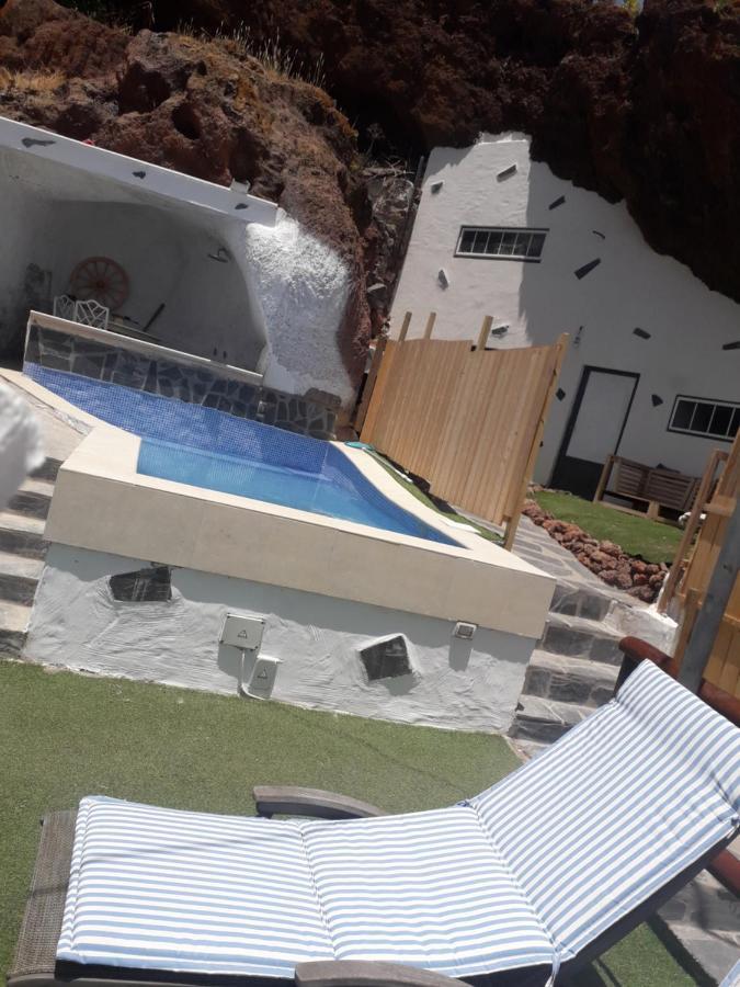 Вилла Cueva Rural " Old London " With Jacuzzi And Swimming Pool Санта-Крус-де-Тенерифе Экстерьер фото